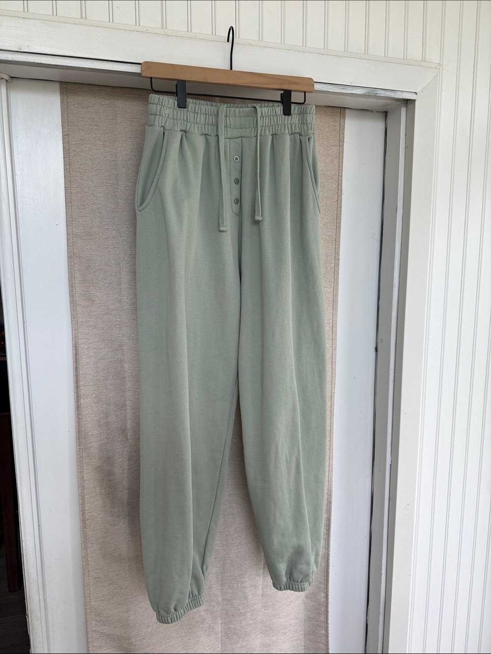 Daily Drills Joggers l Medium/Large